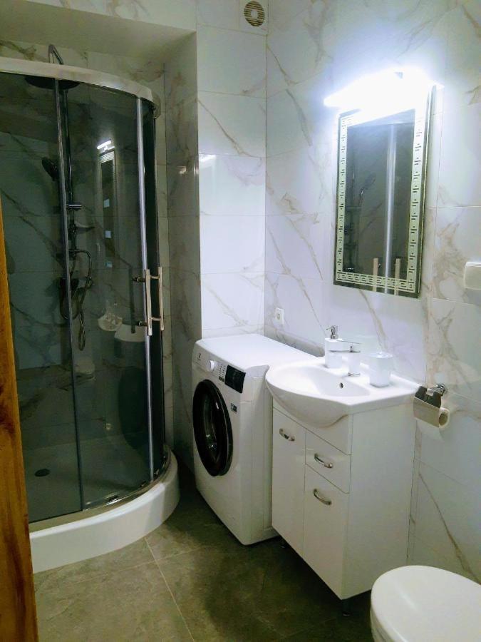 Bounty Appartement Busko-Zdrój Buitenkant foto